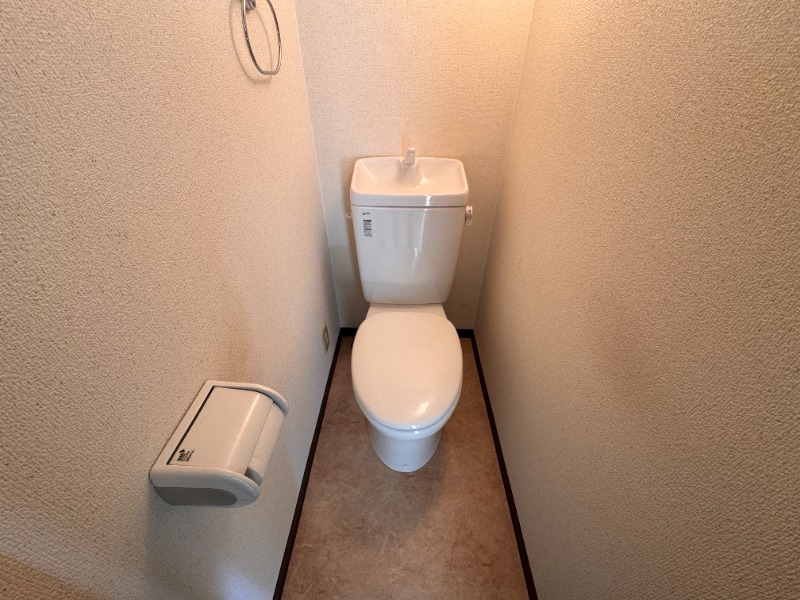 シャトー・ド・フェニックスのトイレ写真