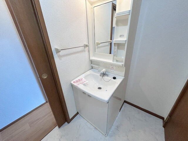 洗面設備　洗面所です