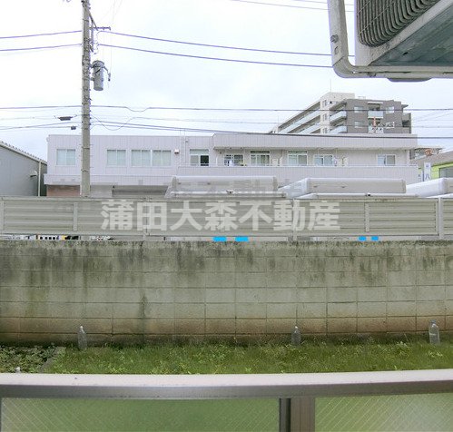 眺望　1階ですが、セットバック部分もあり道路沿いではございませんの