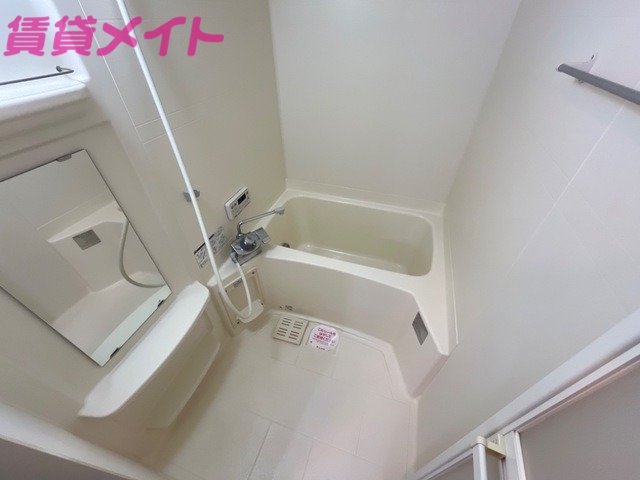バス・シャワールーム　同型反転タイプ画像