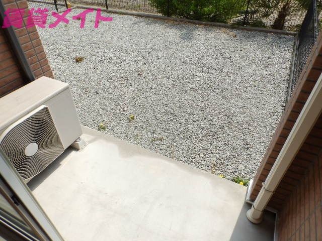 庭　同物件別室画像