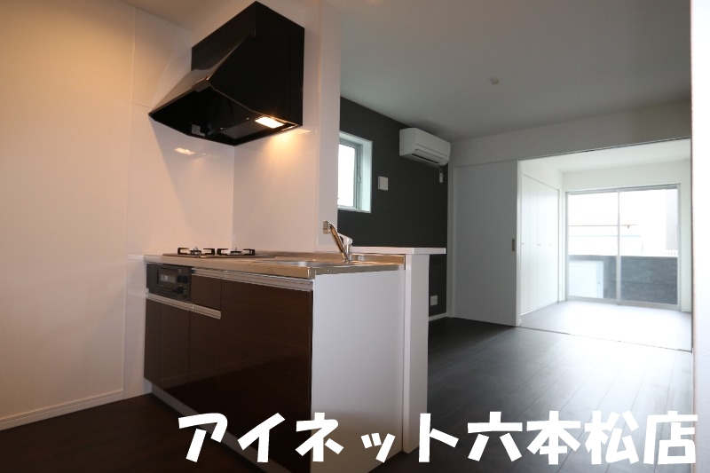 居室・リビング　広々としていいですね。