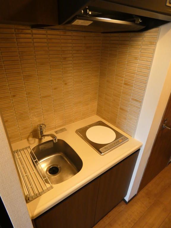 キッチン　写真は同タイプ住居です。