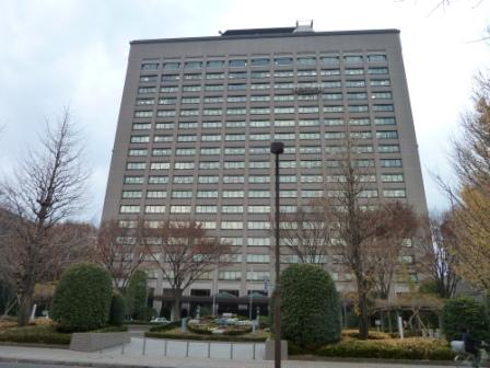 役所　宮城県庁（役所）まで460m