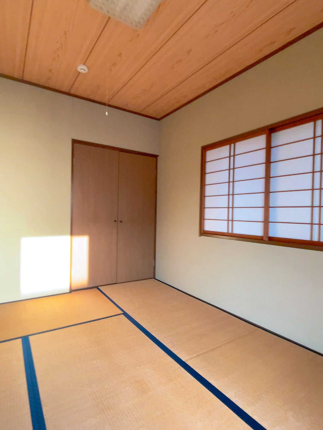 サンルミエールの居間写真