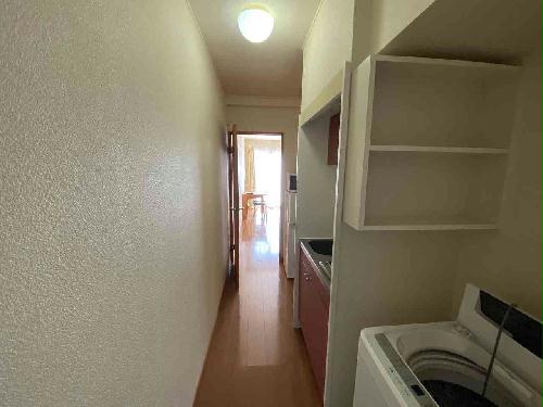 玄関　設備・仕様は号室により異なる為、現況を優先致します。