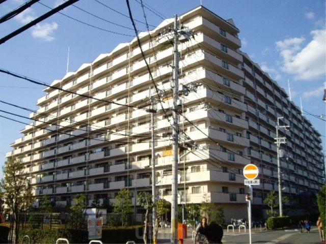 ファミールハイツ京都伏見ステージ１の建物外観