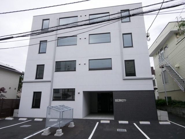 北海道札幌市中央区南十四条西７（マンション）の賃貸物件の外観