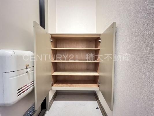 近鉄大阪線 河内山本駅 徒歩11分 2階建 築29年の玄関写真