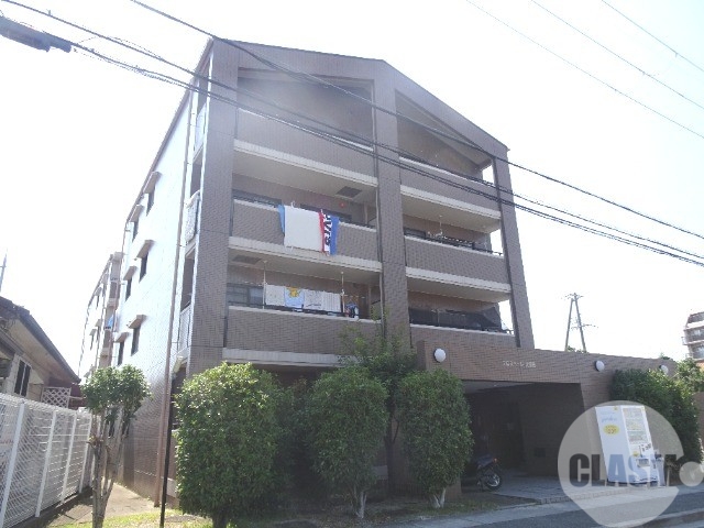 堺市東区高松のマンションの建物外観