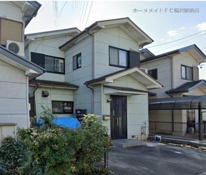 奥田貸家中央棟の建物外観