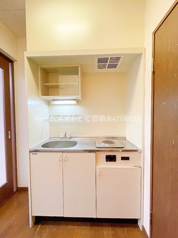 キッチン　同型別部屋写真