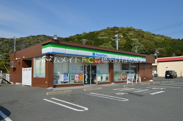 コンビニ　ファミリーマート豊橋多米西町店（コンビニ）まで430m