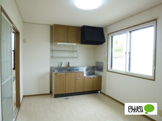 キッチン　※室内写真はモデルルームの為、家具等は付きません