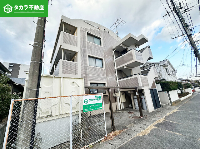 Boarding House 橘の建物外観