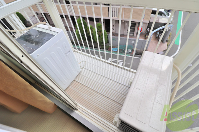 バルコニー