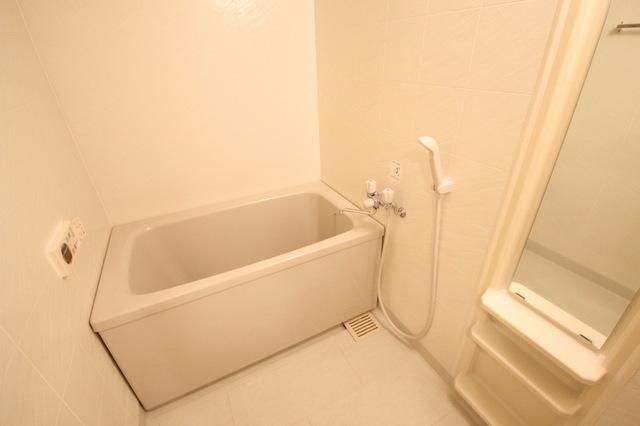 バス・シャワールーム　※別号室参考写真です