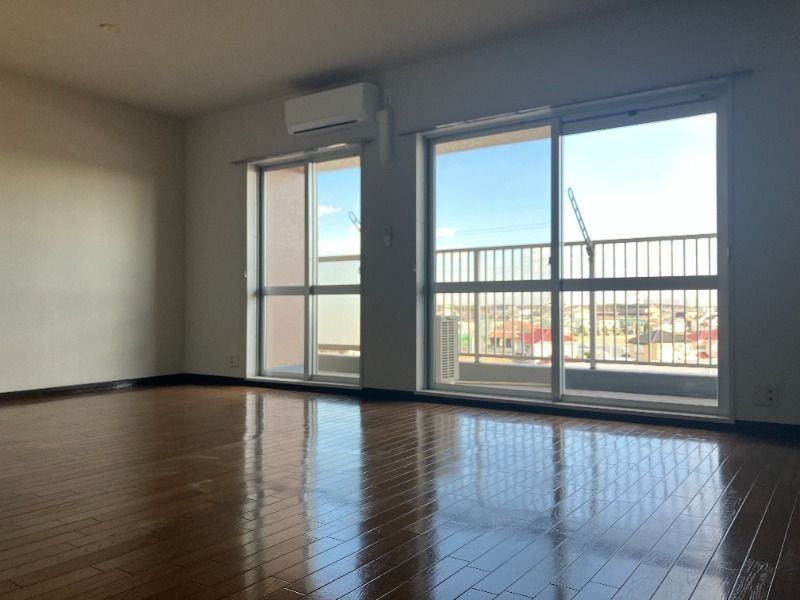 居室・リビング　※別号室参考写真です