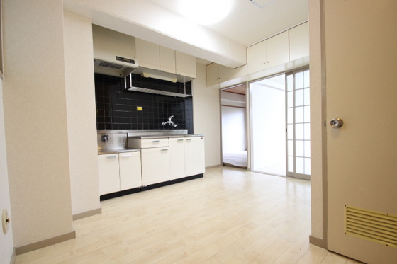 居室・リビング　※別部屋の写真です