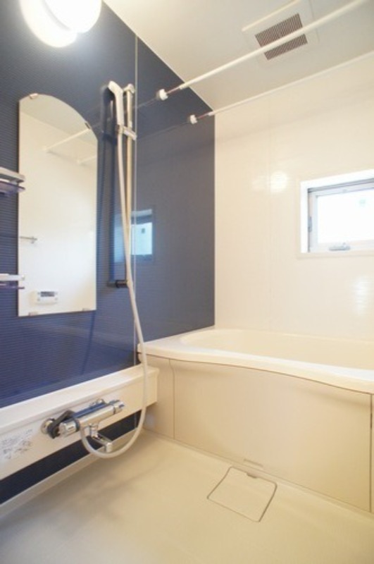 バス・シャワールーム　図面と現状に相違がある場合には現状を優先