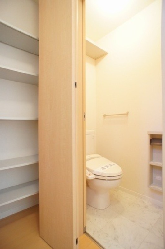 トイレ　図面と現状に相違がある場合には現状を優先