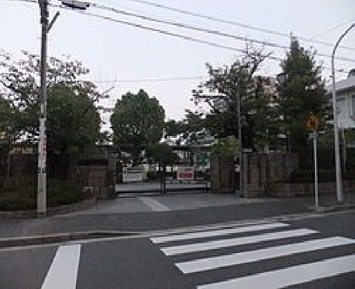 小学校　神埼小学校（小学校）まで600m