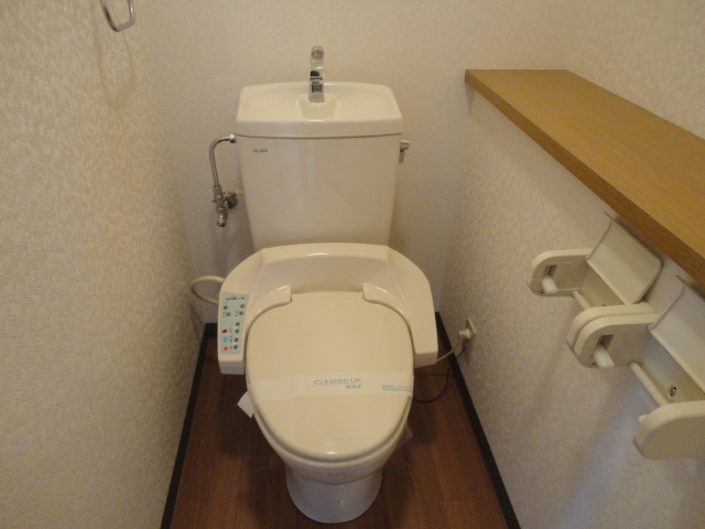 トイレ　シャワー付トイレ