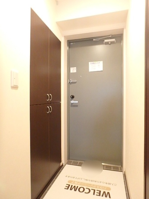 玄関　図面と現状に相違がある場合には現状を優先