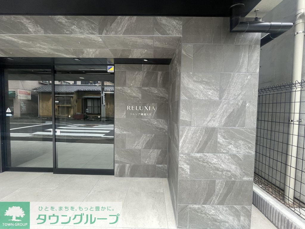 エントランス　エントランス