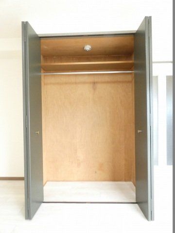 収納　クローゼットです。