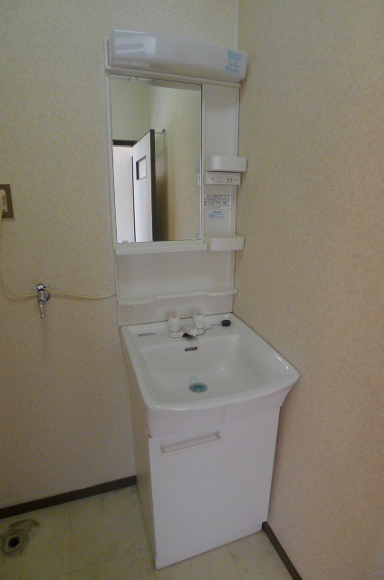 洗面設備　使いやすい独立洗面台