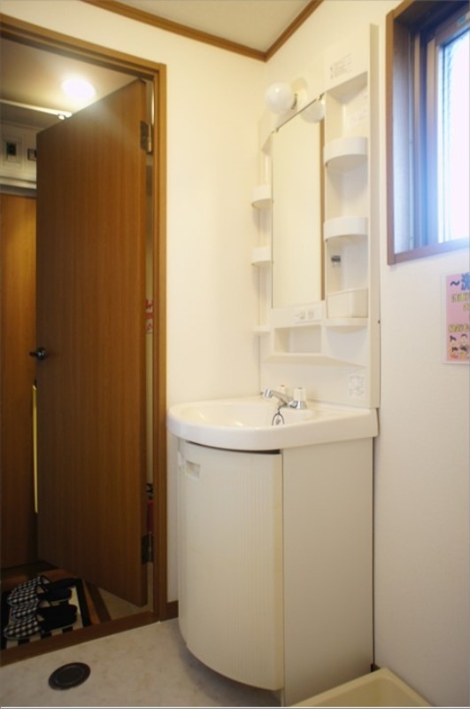 洗面設備　図面と現状に相違がある場合には現状を優先