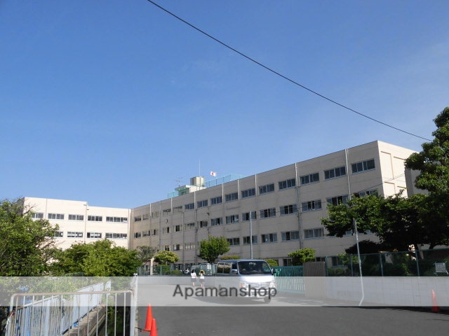 中学校　高槻市立冠中学校（中学校）まで1400m