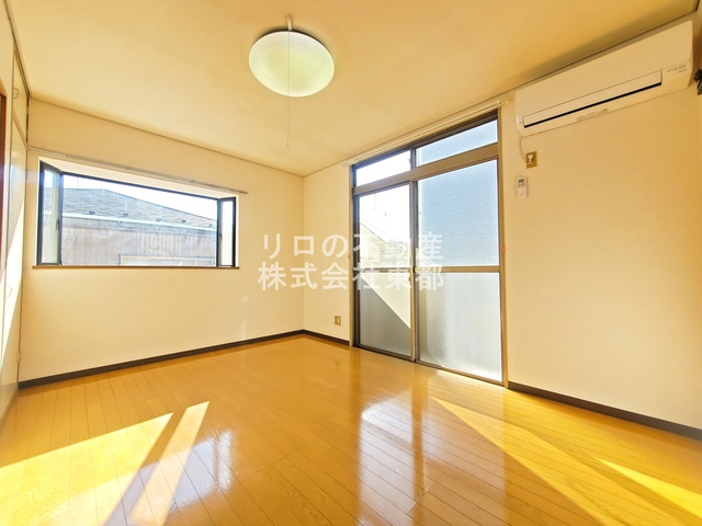 その他　２面採光なので、明るく風通しのよい過ごしやすいお部屋です♪