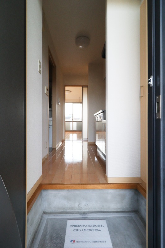 玄関　図面と現状に相違がある場合には現状を優先