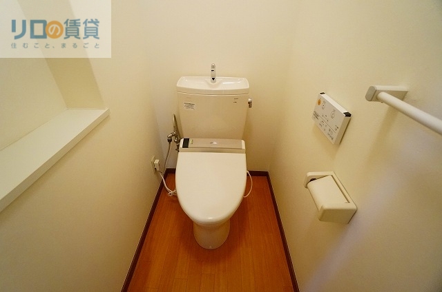 トイレ　トイレ