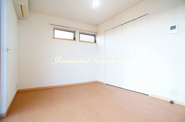 居室・リビング　開放感のあるゆったりとしたお部屋です♪