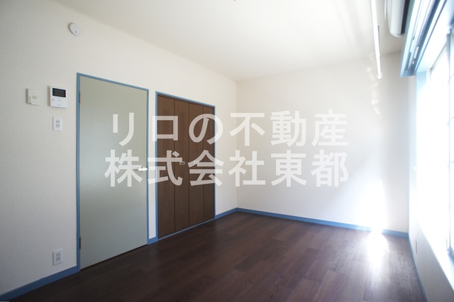 その他部屋・スペース　窓から暖かな日差しが入ります♪