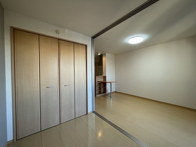 その他部屋・スペース　※別室同じ間取りの写真。現況を優先します。