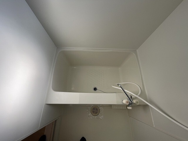 バス・シャワールーム　※別室同じ間取りの写真。現況を優先します。