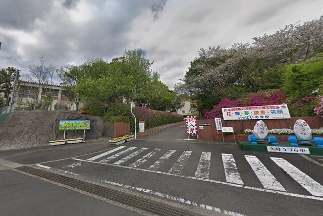 小学校　宮崎市立広瀬北小学校（小学校）まで611m