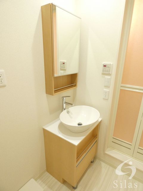 洗面設備　同仕様施工