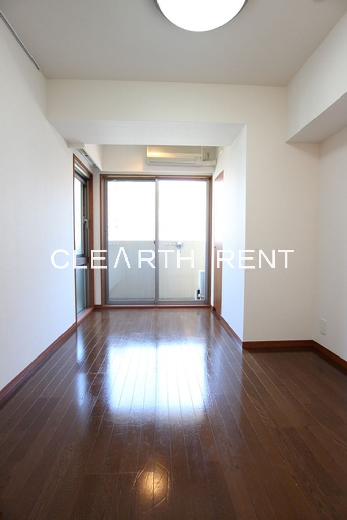 居室・リビング　同タイプ別住戸写真となります。現況と異なる場合がございます。