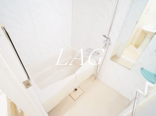 バス・シャワールーム　お風呂です。