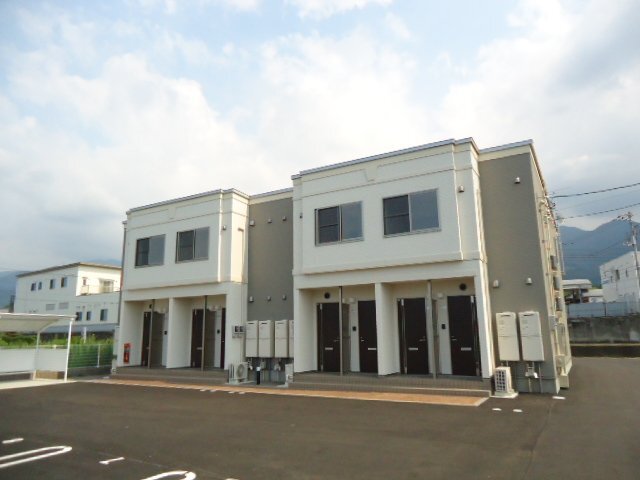 建物外観　外観写真（昼）