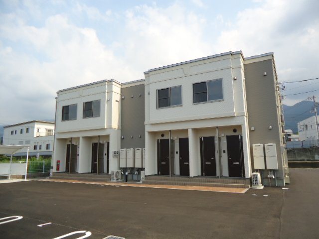 建物外観　外観写真（昼）