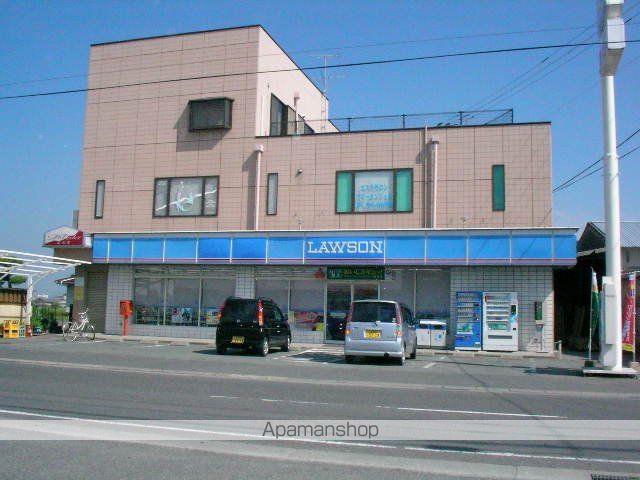 その他　コンビニ（その他）まで560m