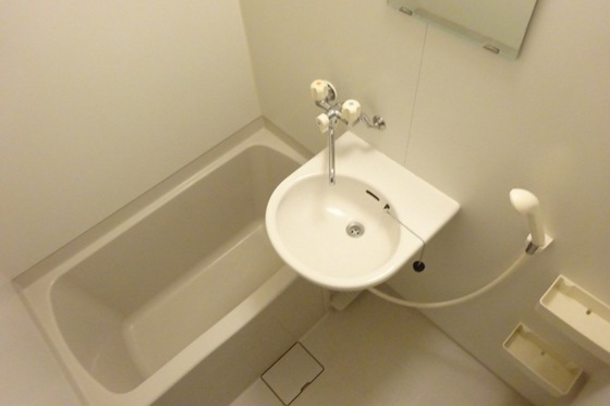 洗面設備　※別部屋の写真です