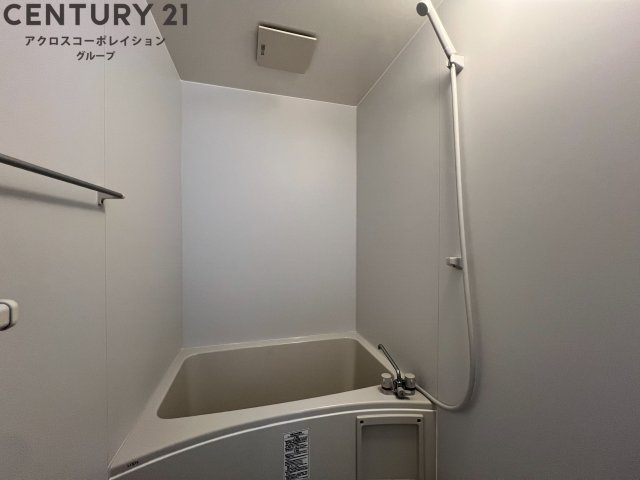 バス・シャワールーム　風呂トイレ別