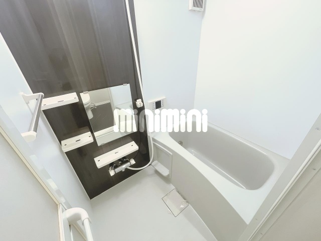 バス・シャワールーム　お問合せはミニミニ徳重店にご連絡下さい